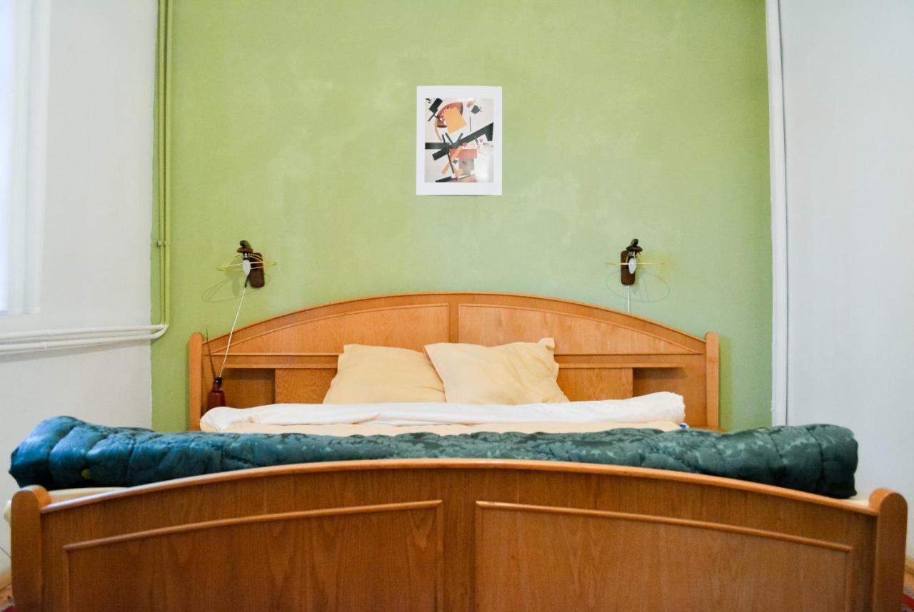 Grandpa'S Hidden Crib, 6 Bedroom, Pet Friendly Sinaia Exterior photo